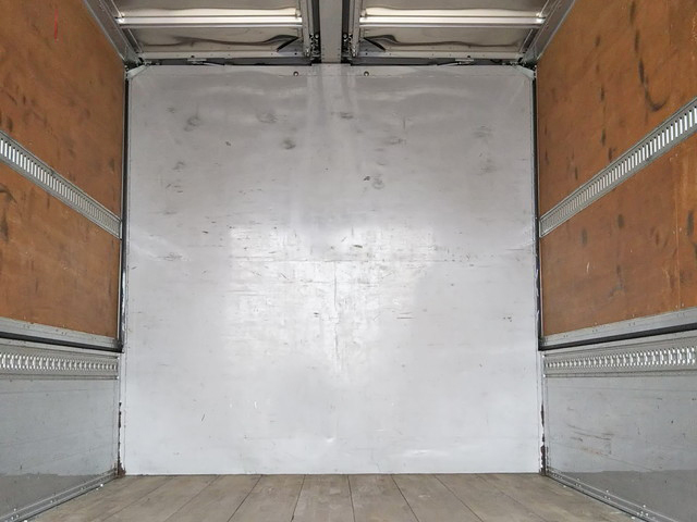 いすゞフォワードアルミウイング中型（4t）[写真14]