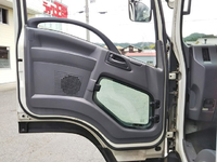 いすゞフォワードアルミウイング中型（4t）[写真30]