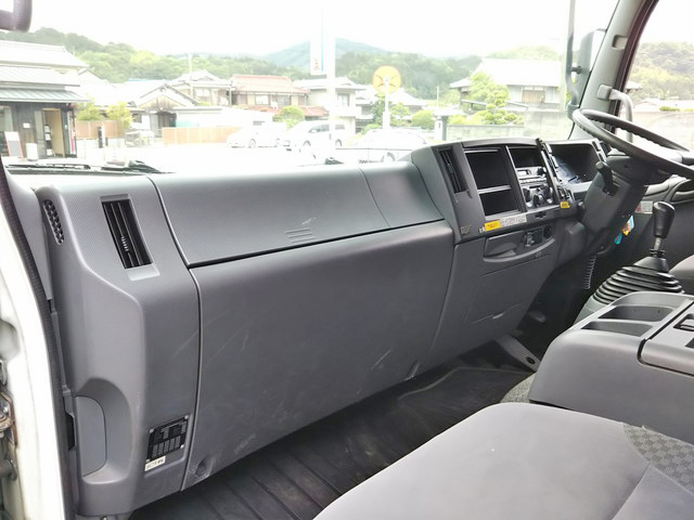 いすゞフォワードアルミウイング中型（4t）[写真35]