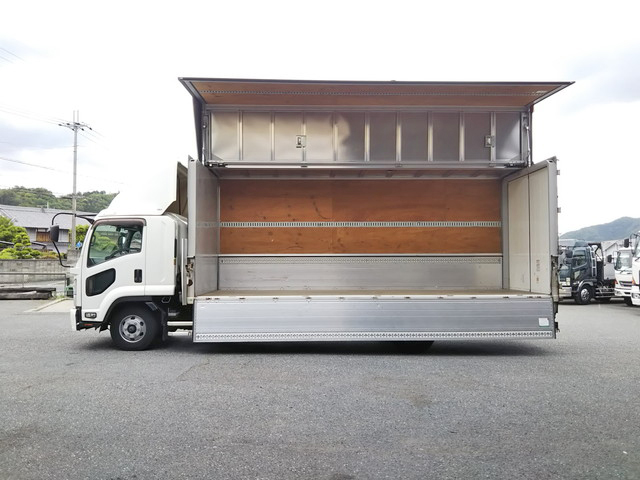 いすゞフォワードアルミウイング中型（4t）[写真06]