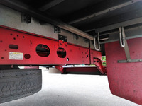 いすゞフォワードアルミウイング中型（4t）[写真16]