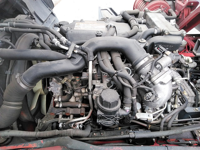 いすゞフォワードアルミウイング中型（4t）[写真25]