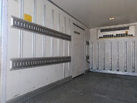 日野デュトロ冷凍車（冷蔵車）小型（2t・3t）[写真12]