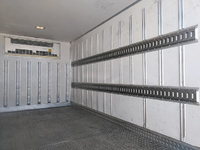 日野デュトロ冷凍車（冷蔵車）小型（2t・3t）[写真13]