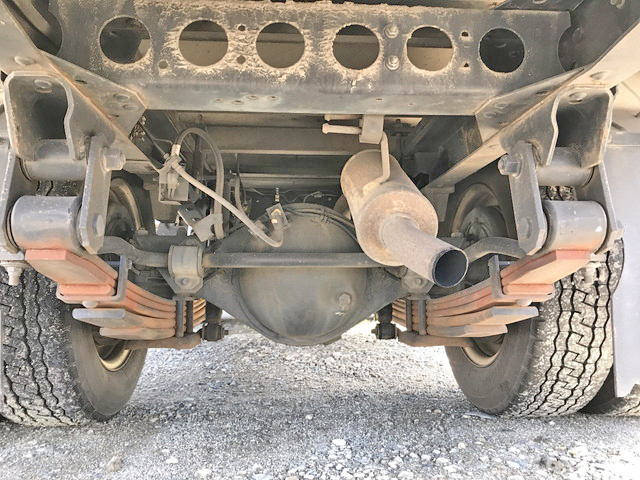 いすゞエルフアルミバン小型（2t・3t）[写真13]