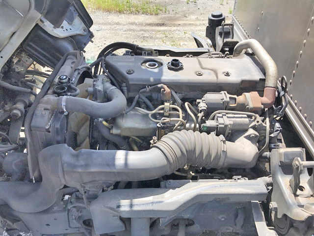 いすゞエルフアルミバン小型（2t・3t）[写真15]