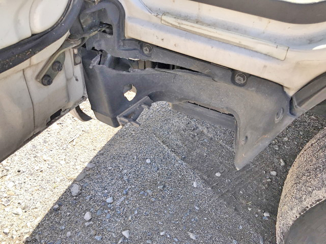 いすゞエルフアルミバン小型（2t・3t）[写真20]