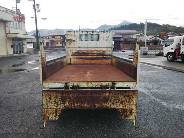 三菱ふそうキャンターダンプ小型（2t・3t）[写真12]