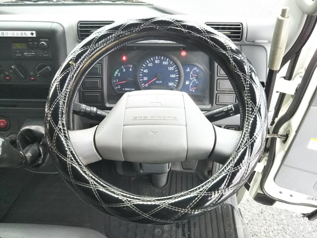 三菱ふそうキャンターダンプ小型（2t・3t）[写真35]