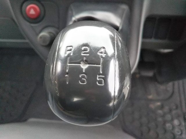 三菱ふそうキャンターダンプ小型（2t・3t）[写真37]