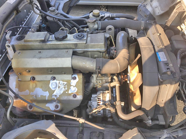 三菱ふそうキャンターアルミバン小型（2t・3t）[写真20]