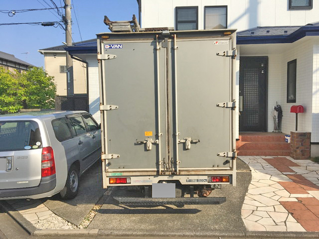 三菱ふそうキャンターアルミバン小型（2t・3t）[写真06]