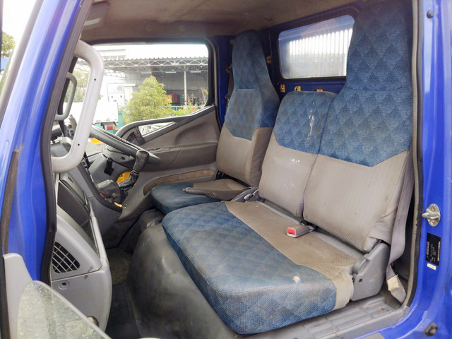 三菱ふそうキャンターダンプ小型（2t・3t）[写真31]