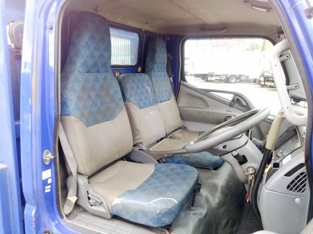 三菱ふそうキャンターダンプ小型（2t・3t）[写真33]