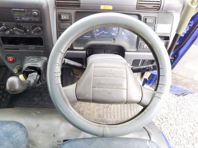 三菱ふそうキャンターダンプ小型（2t・3t）[写真35]