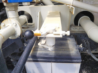 いすゞエルフ散水車小型（2t・3t）[写真11]