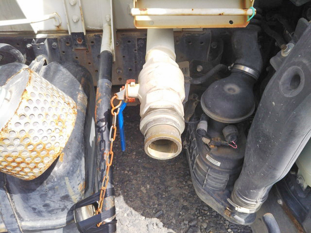 いすゞエルフ散水車小型（2t・3t）[写真14]