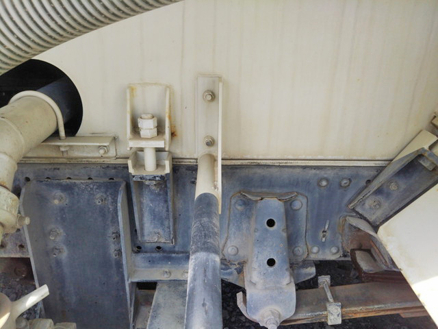 いすゞエルフ散水車小型（2t・3t）[写真16]