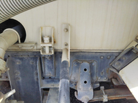 いすゞエルフ散水車小型（2t・3t）[写真16]