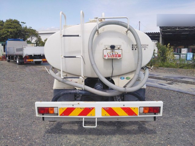 いすゞエルフ散水車小型（2t・3t）[写真08]