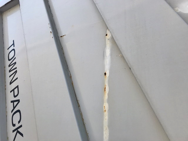 いすゞギガパッカー車（塵芥車）大型（10t）[写真18]