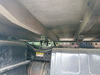 いすゞエルフ平ボディ小型（2t・3t）[写真17]