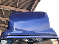 いすゞエルフ幌ウイング小型（2t・3t）[写真10]