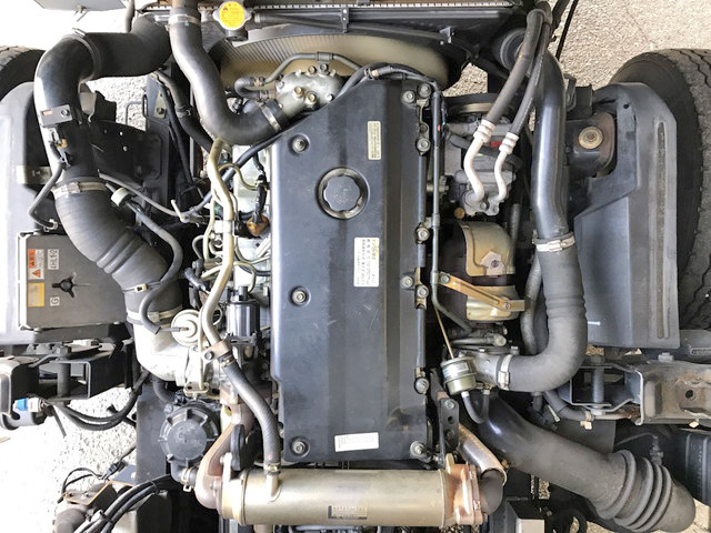 いすゞエルフ幌ウイング小型（2t・3t）[写真28]