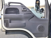 いすゞエルフ幌ウイング小型（2t・3t）[写真31]