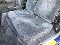 いすゞエルフ幌ウイング小型（2t・3t）[写真34]