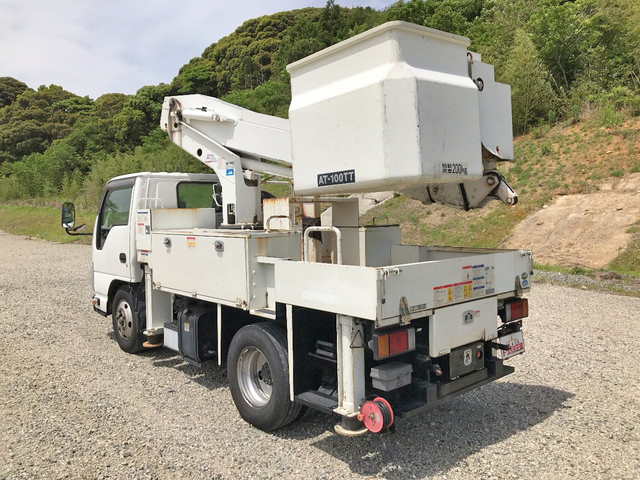 いすゞエルフ高所作業車小型（2t・3t）[写真04]