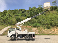 いすゞエルフ高所作業車小型（2t・3t）[写真07]