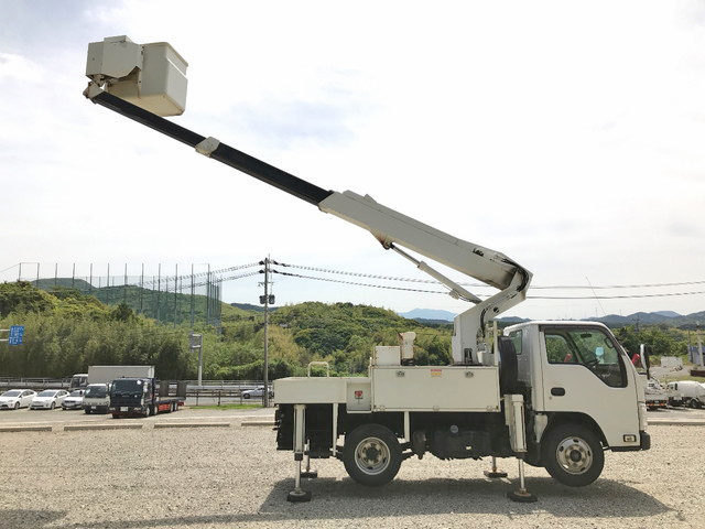 いすゞエルフ高所作業車小型（2t・3t）[写真09]