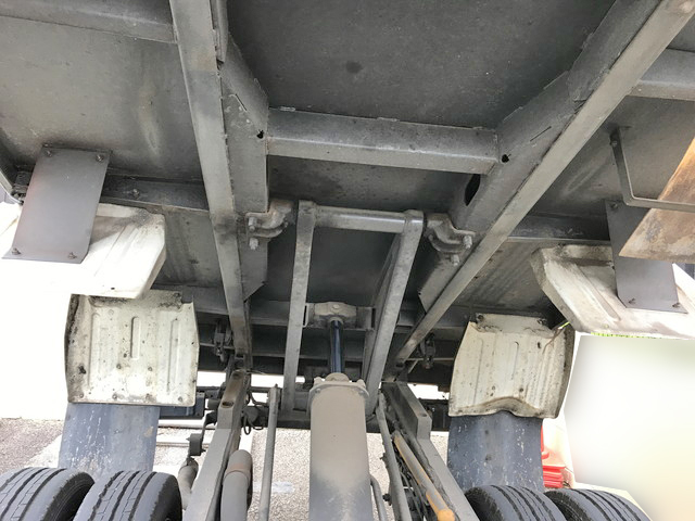 三菱ふそうキャンターダンプ小型（2t・3t）[写真16]