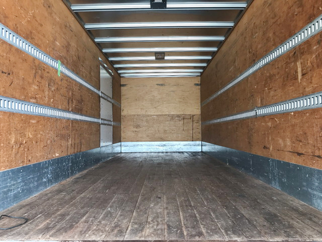 UDトラックスコンドルアルミバン中型（4t）[写真13]