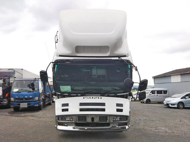 いすゞギガアルミウイング大型（10t）[写真10]