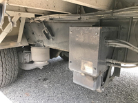 いすゞギガアルミウイング大型（10t）[写真27]