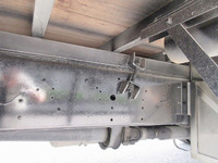 日野プロフィア幌ウイング大型（10t）[写真12]