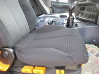 日野プロフィア幌ウイング大型（10t）[写真20]