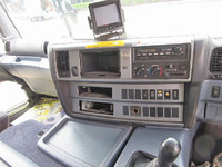 日野プロフィア幌ウイング大型（10t）[写真21]