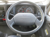 いすゞエルフアルミバン小型（2t・3t）[写真25]