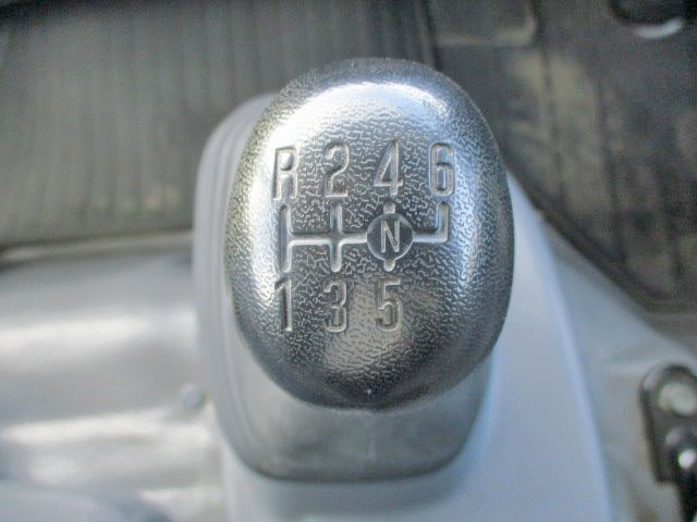 いすゞエルフアルミバン小型（2t・3t）[写真29]