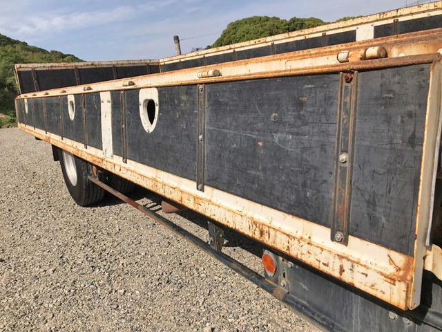 いすゞフォワードクレーン4段中型（4t）[写真13]