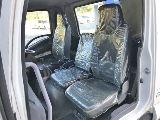 いすゞフォワードクレーン4段中型（4t）[写真32]