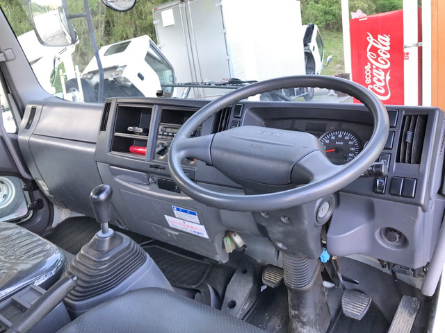 いすゞフォワードクレーン4段中型（4t）[写真33]