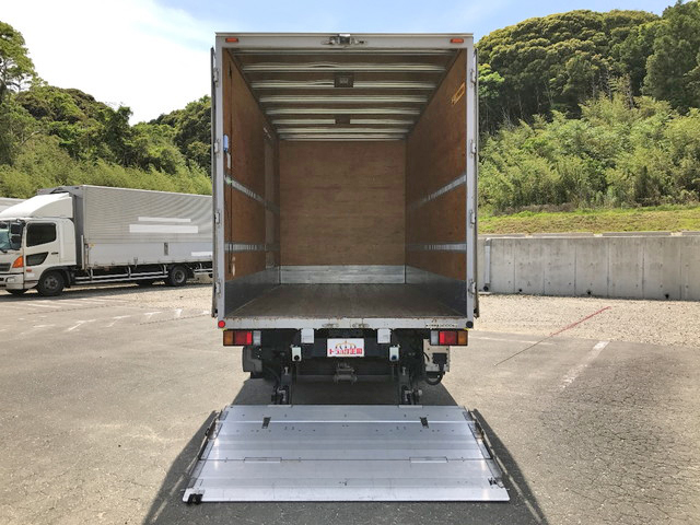 いすゞエルフアルミバン小型（2t・3t）[写真11]