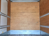 いすゞエルフアルミバン小型（2t・3t）[写真13]