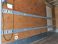 いすゞエルフアルミバン小型（2t・3t）[写真15]