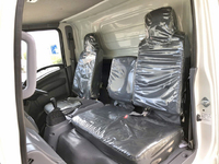 いすゞエルフアルミバン小型（2t・3t）[写真31]