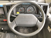 いすゞエルフアルミバン小型（2t・3t）[写真36]